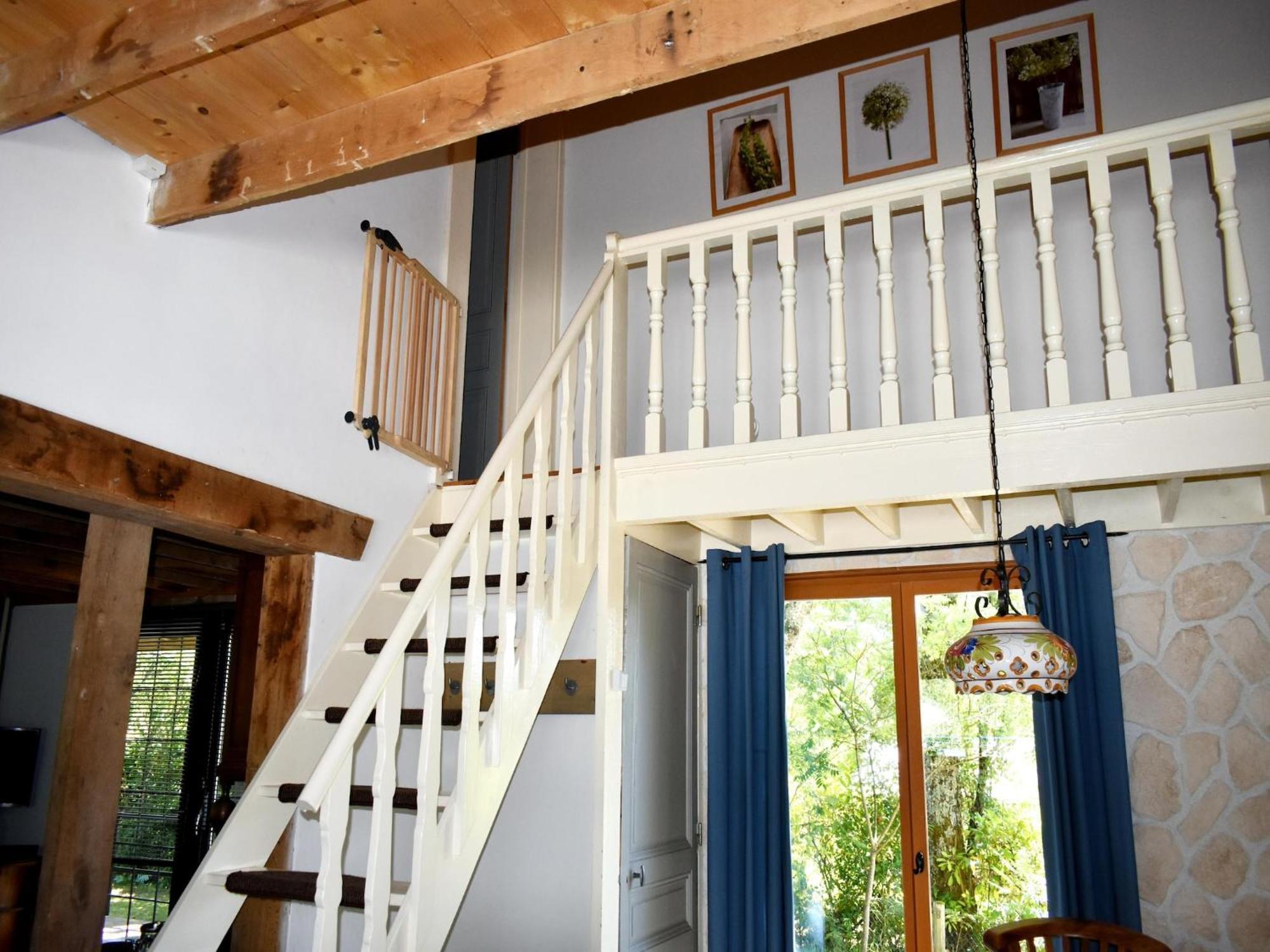 Modern Holiday Home Near The Forest Saint-Honoré Eksteriør bilde